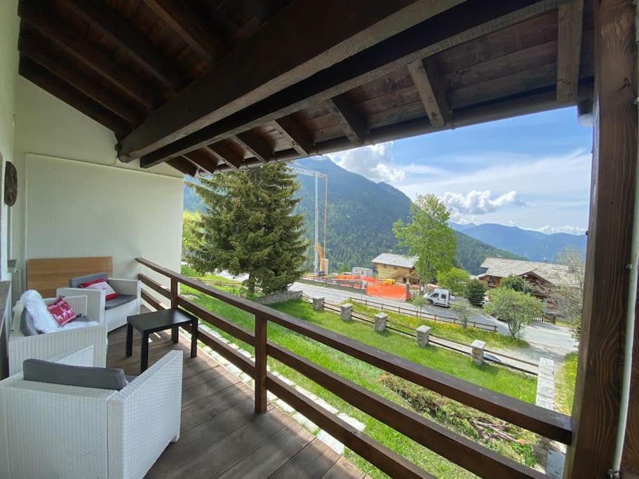 Alpine Majestic Escape - Balcone Sulle Piste Di Sci Cir 0102 Apartment Champoluc Exterior photo
