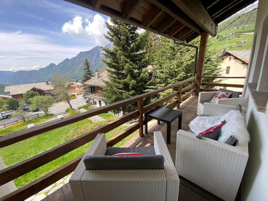 Alpine Majestic Escape - Balcone Sulle Piste Di Sci Cir 0102 Apartment Champoluc Exterior photo